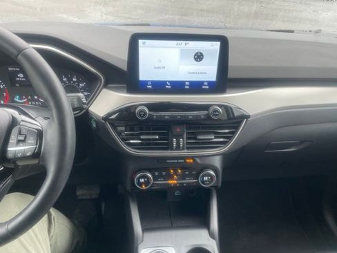 Used 2021 Ford Escape SE w/ Convenience Package image 21