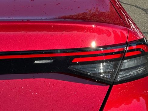 Used 2023 Honda Accord EX image 49