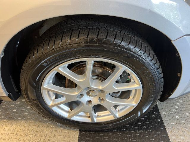 Used 2012 Dodge Journey SXT w/ Flexible Seating Group FWD image 9