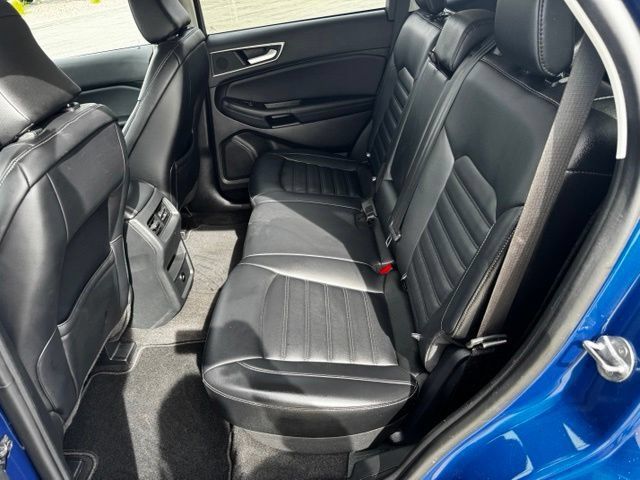 Used 2024 Ford Edge SEL AWD/4WD image 13