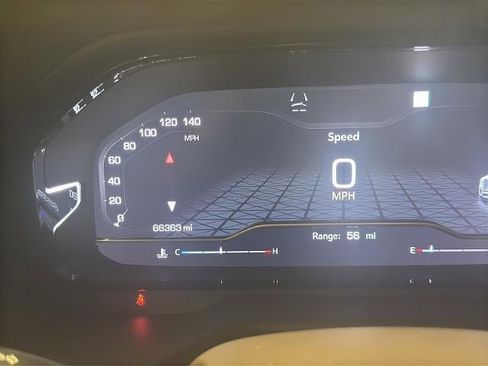 Used 2022 GMC Yukon Denali w/ Denali Premium Package image 27