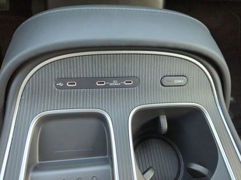 Used 2026 Hyundai Palisade Calligraphy image 26