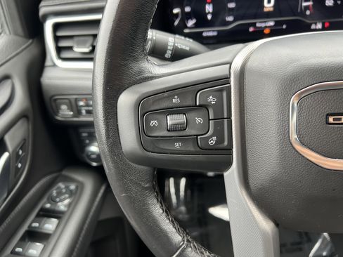 Certified 2022 GMC Yukon XL Denali image 31