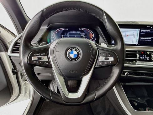 Used 2022 BMW X5 xDrive40i AWD/4WD image 13