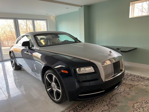 Used 2015 Rolls-Royce Wraith RWD image 1