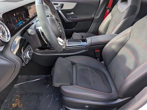 Used 2025 Mercedes-Benz CLA 45 AMG 4MATIC image 17