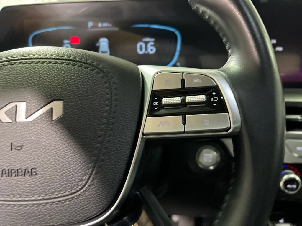 Used 2025 Kia Telluride S FWD image 27