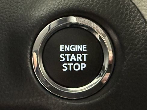 Used 2025 Toyota RAV4 XLE Premium image 26