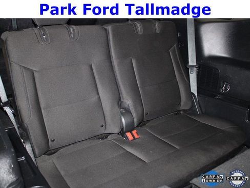 Used 2022 Ford Explorer XLT image 28