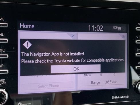 Used 2024 Toyota Camry LE w/ Convenience Package FWD image 23