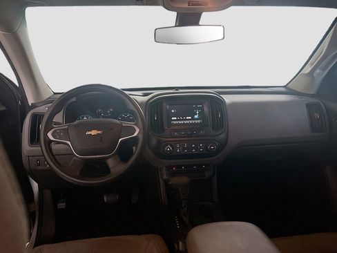 Used 2018 Chevrolet Colorado W/T w/ WT Convenience Package RWD image 20