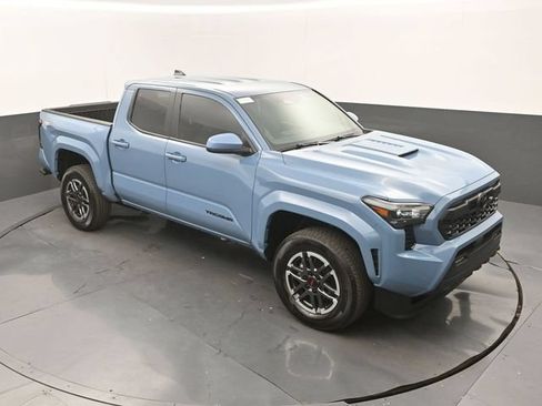 Used 2026 Toyota Tacoma TRD Sport RWD image 24