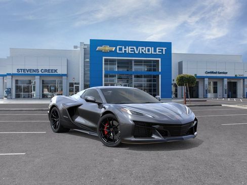 New 2027 Chevrolet Corvette Grand Sport w/ Z52 Sport Performance Package RWD image 9