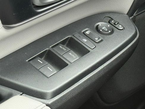 Used 2018 Honda CR-V EX-L image 30