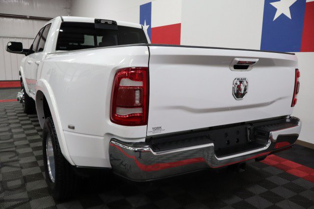 Used 2022 RAM 3500 Limited AWD/4WD image 11