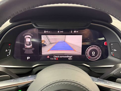 Certified 2021 Audi R8 V10 w/ Premium Package image 27