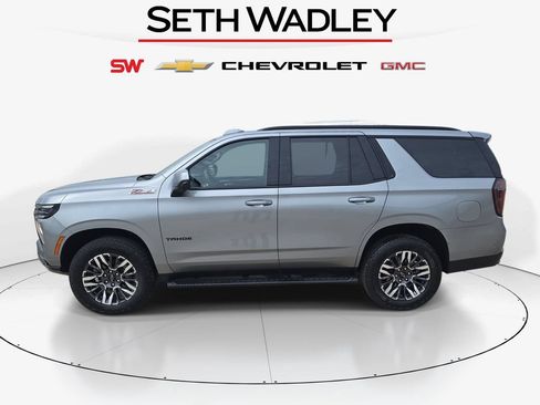 Used 2025 Chevrolet Tahoe Z71 AWD/4WD image 4