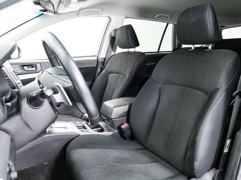 Used 2014 Subaru Outback 2.5i Premium AWD/4WD image 5