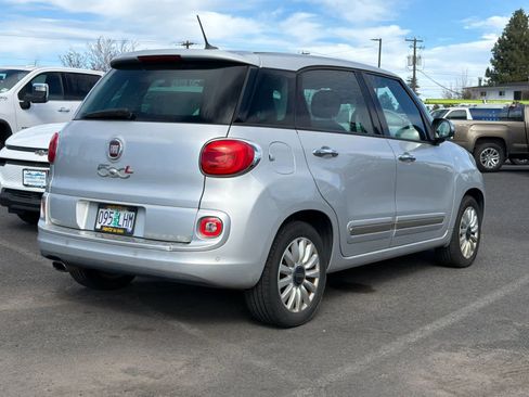 Used 2015 FIAT 500L Lounge image 4
