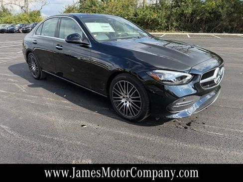 New 2026 Mercedes-Benz C 300 4MATIC Sedan image 3