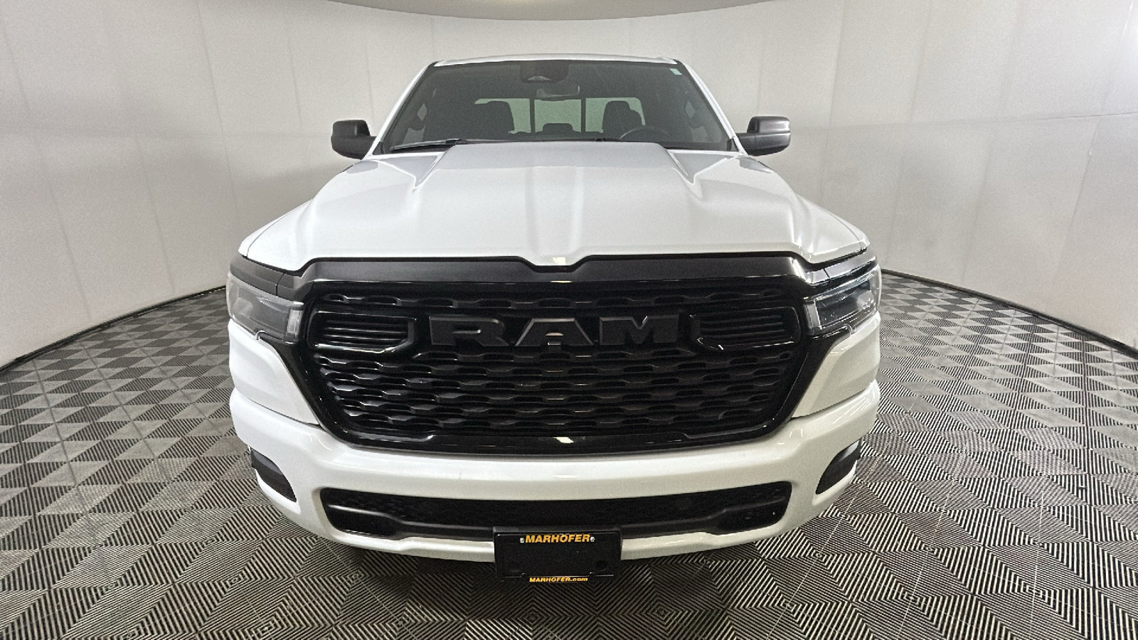 Used 2025 RAM 1500 Tradesman w/ Night Edition AWD/4WD image 9