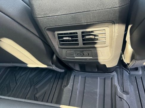 Certified 2024 GMC Canyon AT4X image 10