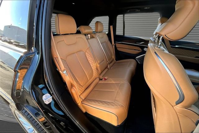 Used 2022 Jeep Grand Cherokee Summit w/ Adv Protech Group IV AWD/4WD image 24