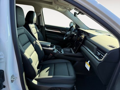 New 2026 GMC Terrain Denali image 19