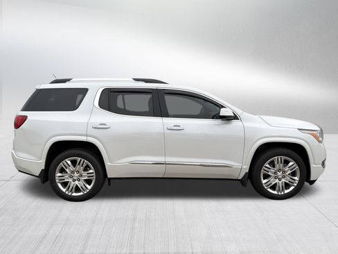 Used 2017 GMC Acadia Denali w/ Technology Package AWD/4WD image 8