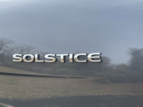 Used 2008 Pontiac Solstice Convertible w/ Premium Package image 14