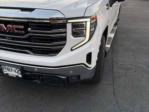 Used 2022 GMC Sierra 1500 SLT w/ SLT Premium Plus Package image 4