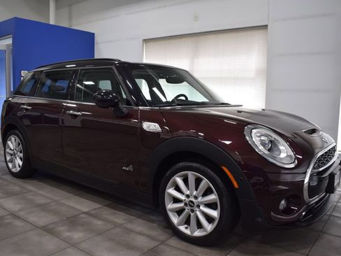 Used 2018 MINI Cooper Clubman S image 5