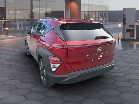 Used 2024 Hyundai Kona SEL w/ Convenience Package FWD image 9