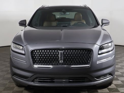 Used 2021 Lincoln Nautilus Reserve w/ Monochromatic Package image 14