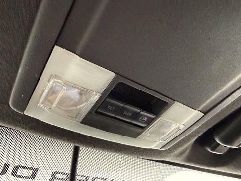 Used 2013 Ford F250 Lariat w/ Lariat Ultimate Pkg image 29