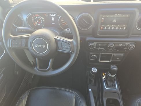 Used 2023 Jeep Wrangler Sport image 28