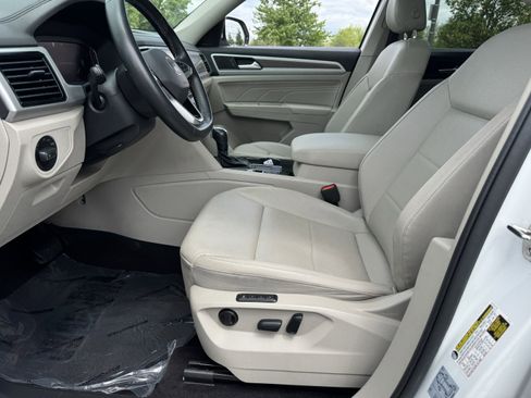 Used 2021 Volkswagen Atlas SEL FWD image 31
