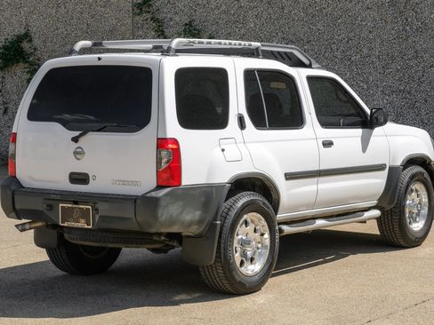 Used 2004 Nissan Xterra XE RWD image 9