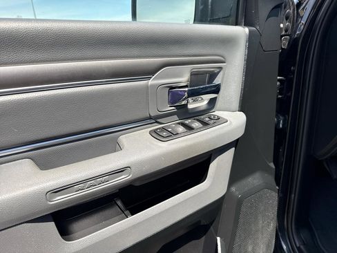 Used 2018 RAM 1500 Big Horn AWD/4WD image 13