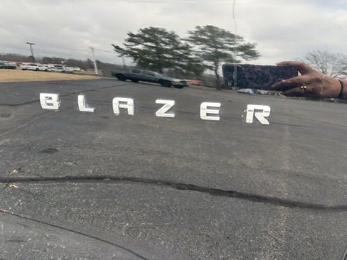 Used 2021 Chevrolet Blazer Premier w/ Driver Confidence II Package image 5