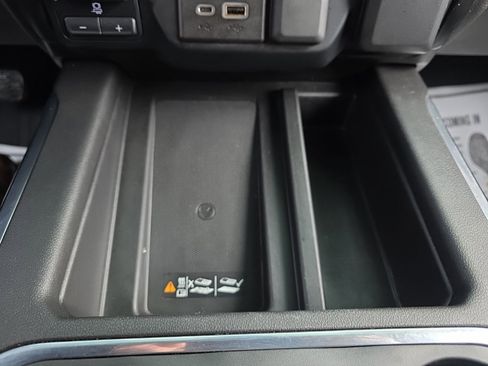 Used 2019 GMC Sierra 1500 AT4 w/ Technology Package image 31