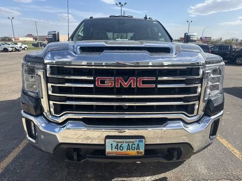Used 2021 GMC Sierra 2500 SLT w/ SLT Premium Package AWD/4WD image 2