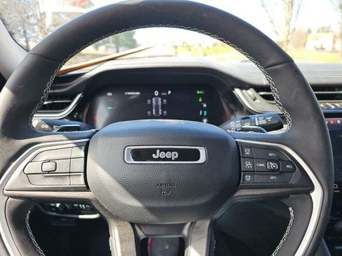 Used 2022 Jeep Grand Cherokee Limited 4xe w/ Luxury Tech Group II image 22