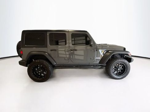 Used 2021 Jeep Wrangler Unlimited Sport AWD/4WD image 9