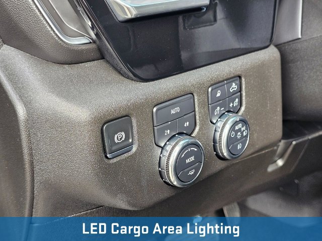 Used 2025 GMC Sierra 1500 SLT AWD/4WD image 28