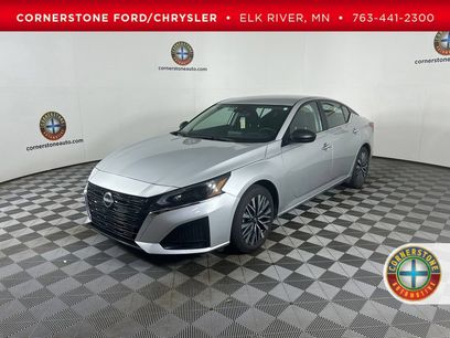 Used 2025 Nissan Altima 2.5 SV