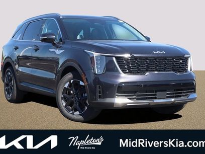 New 2025 Kia Sorento S w/ Panoramic Sunroof Package