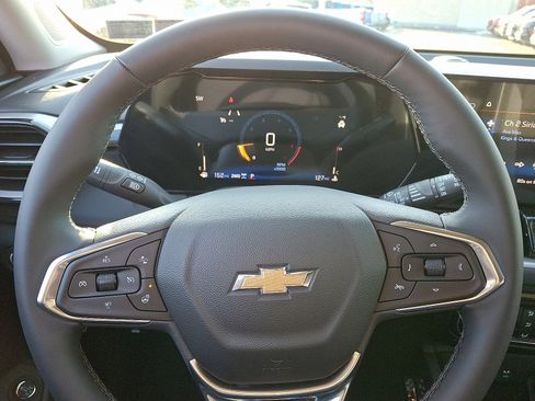 New 2026 Chevrolet TrailBlazer LT w/ Convenience Package AWD/4WD image 9