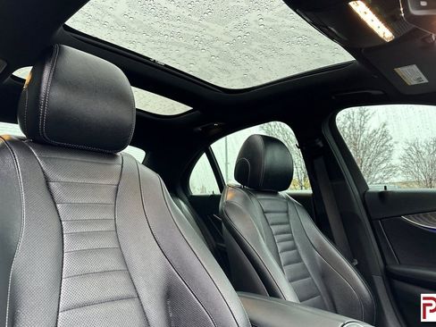 Used 2022 Mercedes-Benz E 450 4MATIC Sedan w/ Driver Assistance Package image 21
