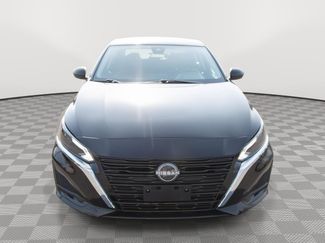 Used 2025 Nissan Altima 2.5 SV FWD video 2